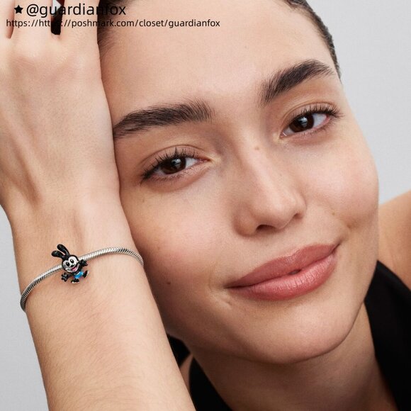 Pandora Disney Oswald The Lucky Rabbit Charm - Picture 4 of 6